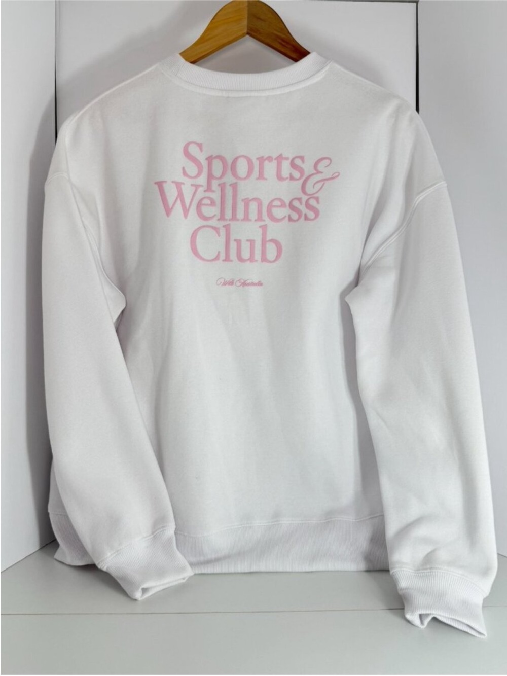Wilo The Label Sports & Wellness Club Sweatshirt & Biker Shorts Matching Set - Picture 2 of 9